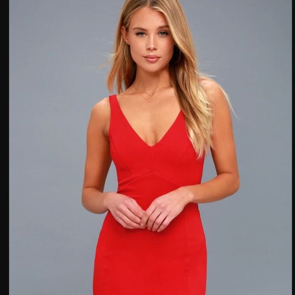 NWT Lulu's Red Bodycon Dress